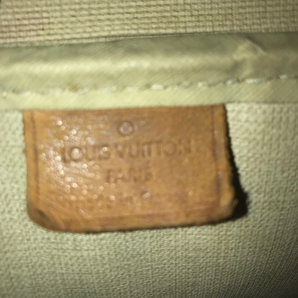 Louis Vuitton Bag - Picture 2 of 5